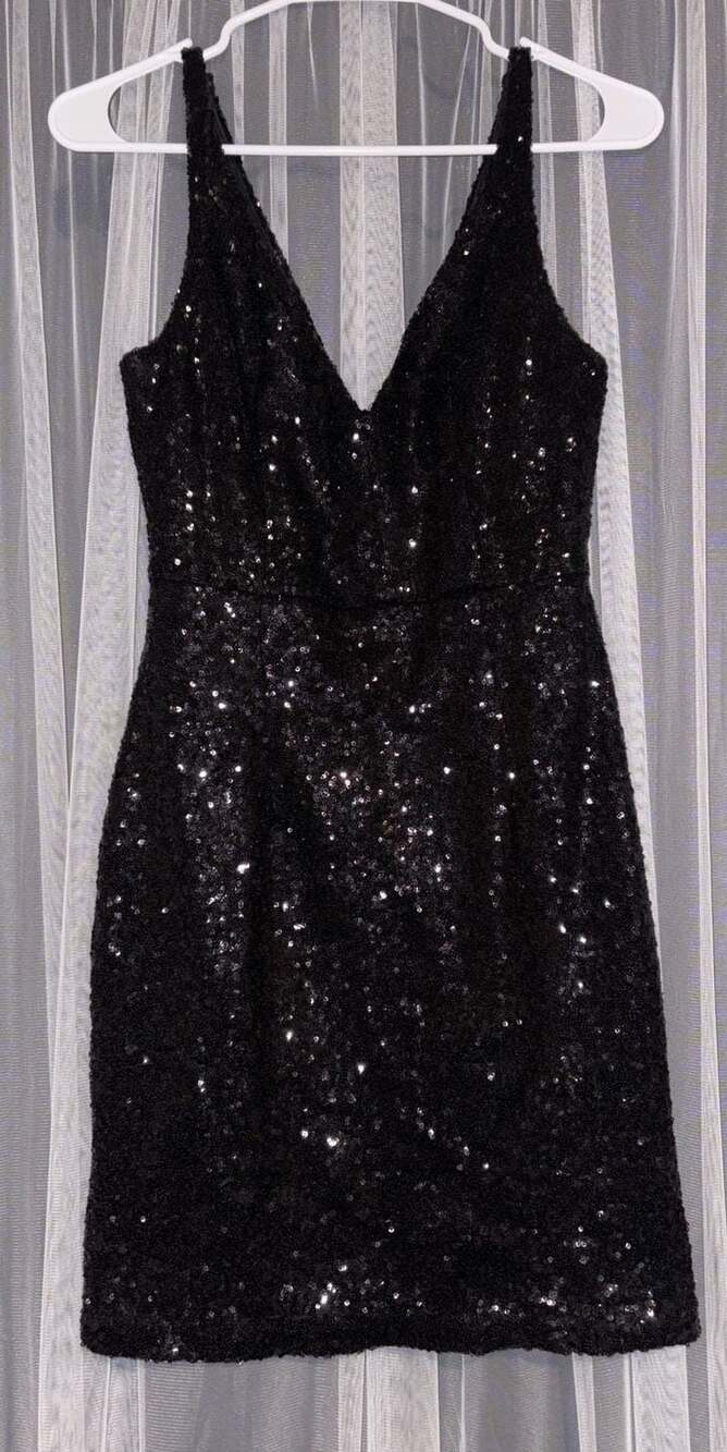 Lulus Women's Sleeveless V-Neck Sequin Bodycon Mini Dress, Black, Size Small